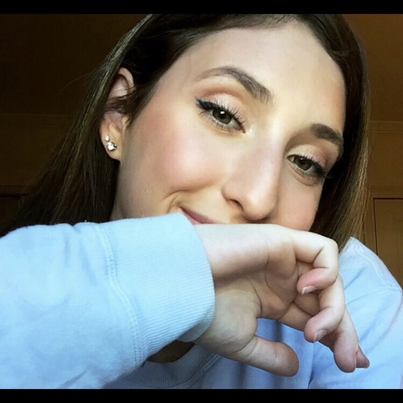 Meet your Posher, Grace - Picture 4 of 8